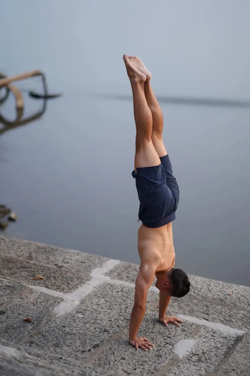 Contact Yoga Tung for yoga classes in Hong Kong